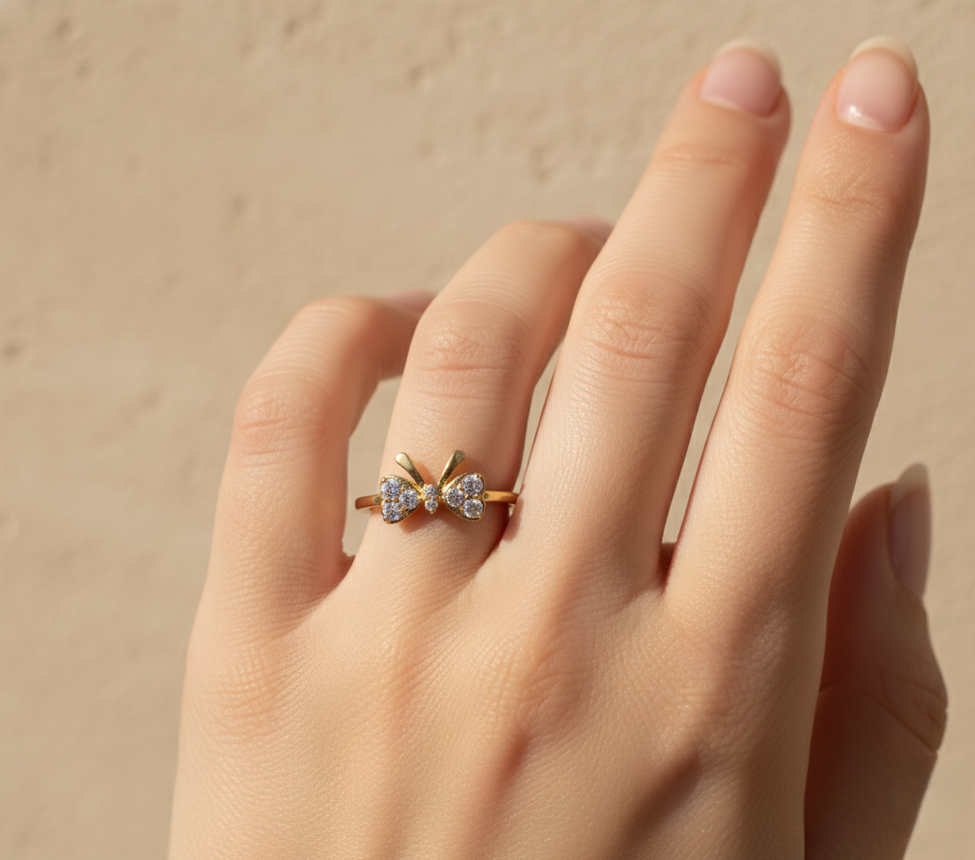 Sparkling Bow Charm Ring