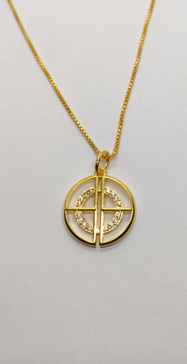 Crossover Halo Pendant