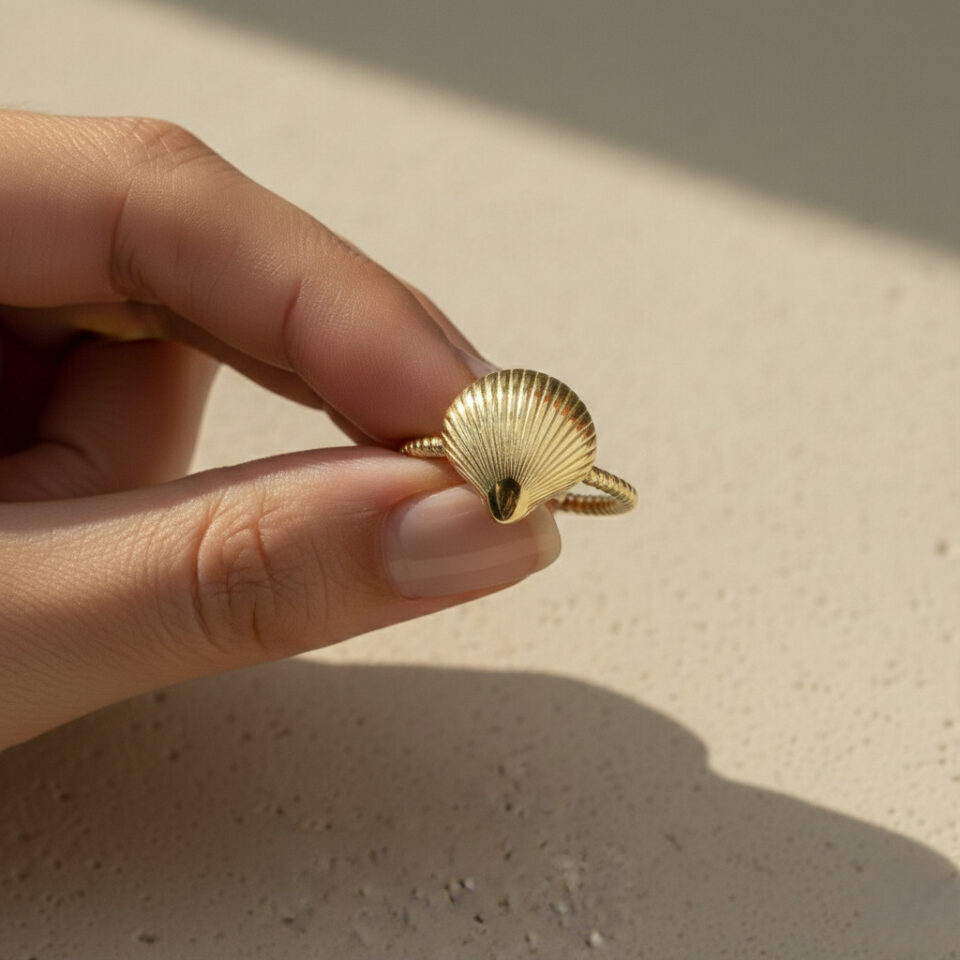 Contemporary shell design ring manufactured in Jaipur