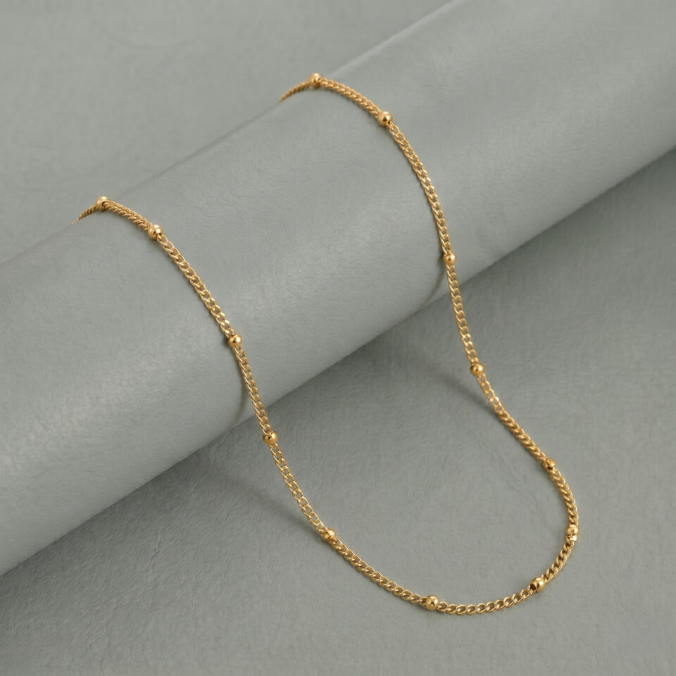 Classic ball chain necklace detail